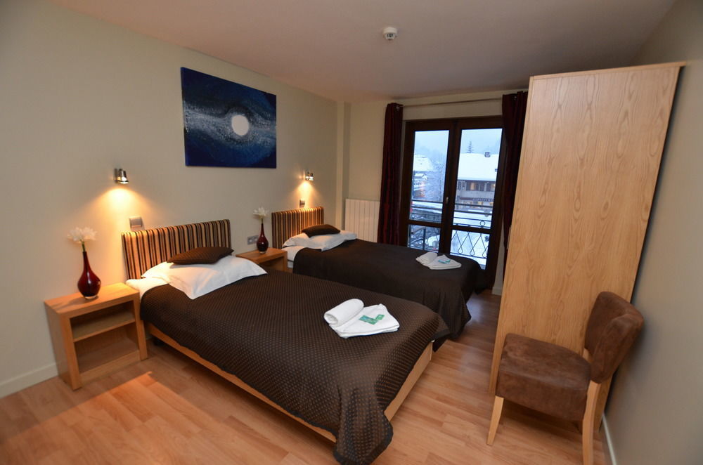 Hotel Rhodos Morzine Avoriaz Dış mekan fotoğraf
