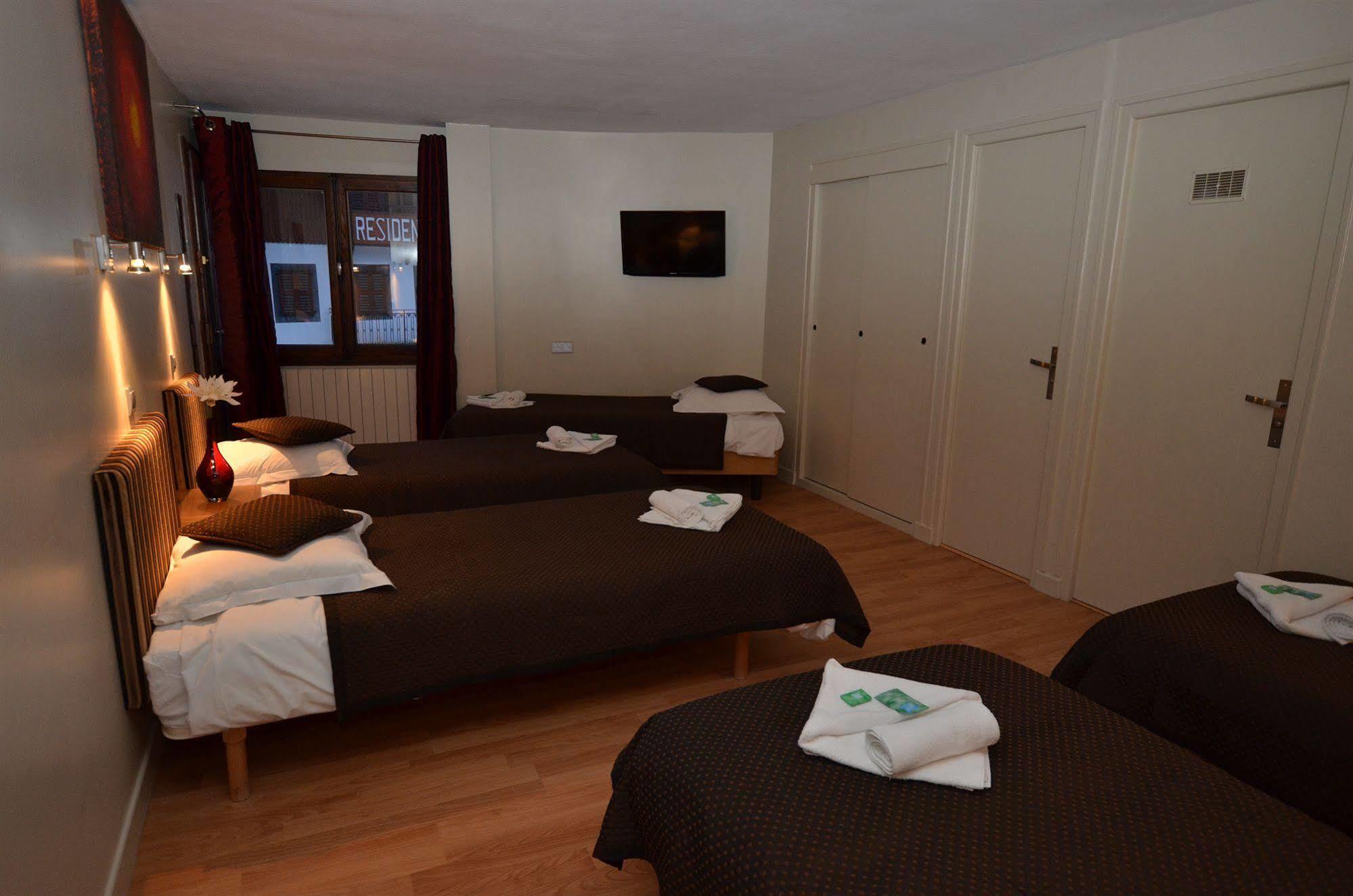 Hotel Rhodos Morzine Avoriaz Dış mekan fotoğraf